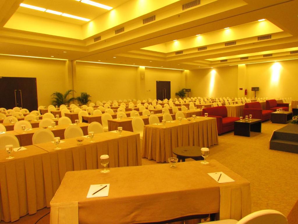 Padjadjaran Hotel Bogor Exterior photo