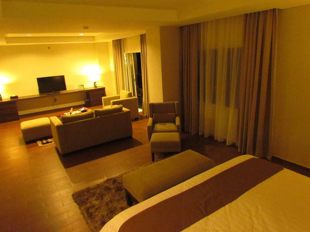 Padjadjaran Hotel Bogor Exterior photo